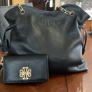 Large Tory Burch Hobo bag & Wallet/Wristlet